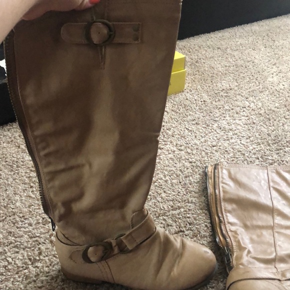 Boots! - Picture 2 of 2